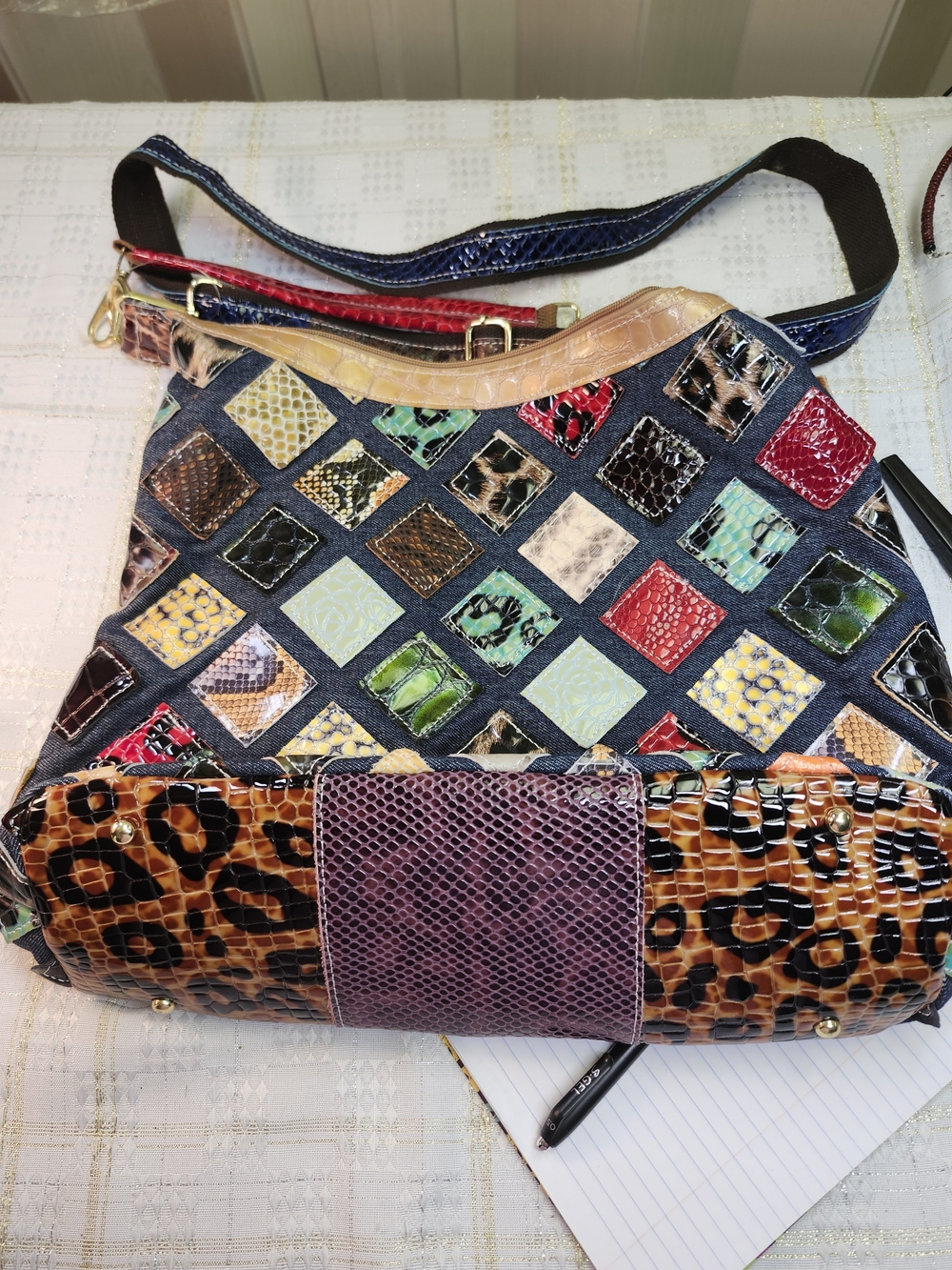 Multicolor Patchwork Shoulder Bag with Mixed Texture Accents